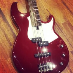 Yamaha – BB234Dans sa plus belle robe rouge.