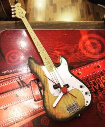 Les bassistes sont tjrs à l’heure
