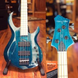 Une belle Sire Marcus Miller M2 dans sa robe bleu transparente.  . . . . . . #siremarcusmillerm2 #sirebass #marcusmillerbass #sirem2 #bassporn #bassgram #siremarcusmiller
