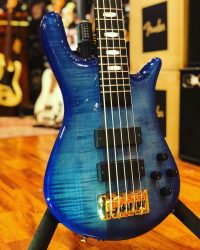 Spector – Euro5LT Blue Fade Gloss. Gros Bartolini, manche conducteur, GROS SON. Made in Tchéquie 🇨🇿