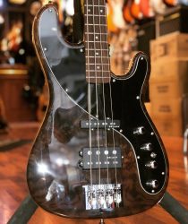 Superbe occasion Maruszczyk. Micro Delano Hybride + Jazz. Manche medium scale. Touche palissandre. Une belle bête à 1390€
