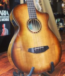 Breedlove – Pursuit EX CE Ambre. Une très belle réussite acoustique.