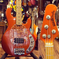 (vendu) Occasion – Music Man Stingray 4 Lava Burst 2003