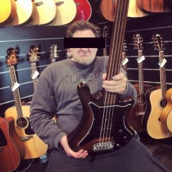 Recherche un violeur de Guild B-401 Fretless ⚖️⛓️ Okaz dispo au shop.