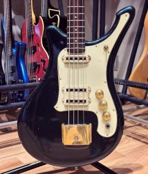Incroyable basse vue dans les archives de Yamaha Japon 🤩