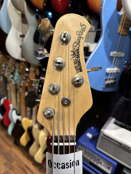 Occasion Music Man Stingray 5 H Rosewood Noire+ Flight N° E34719