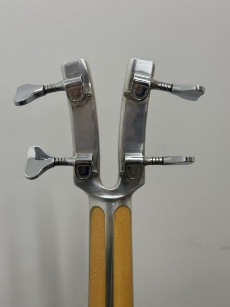 Occasion Kramer Fretless XKB-20