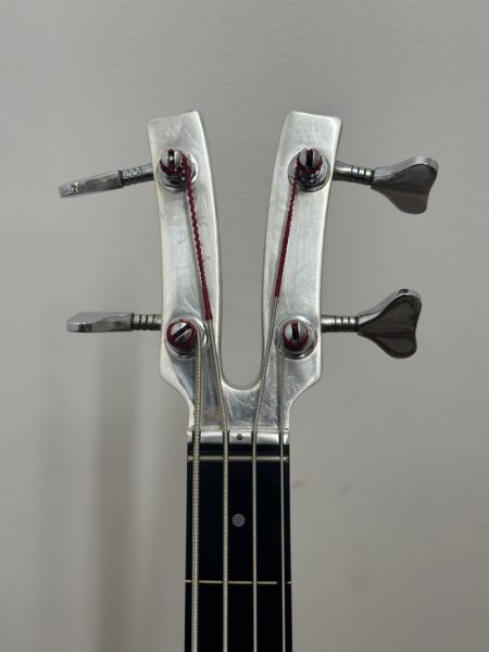 Occasion Kramer Fretless XKB-20