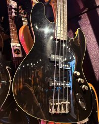 Occasion – Aerodyne Custom Seymour Duncan Quarter Pound P/J Set.  /