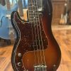 Occasion Fender Precision Sunburst Gaucher 2012 N°12264433 + Valise