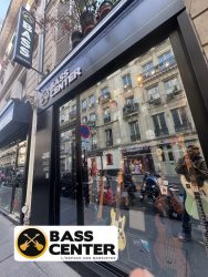 La boutique de référence des bassistes. 😇